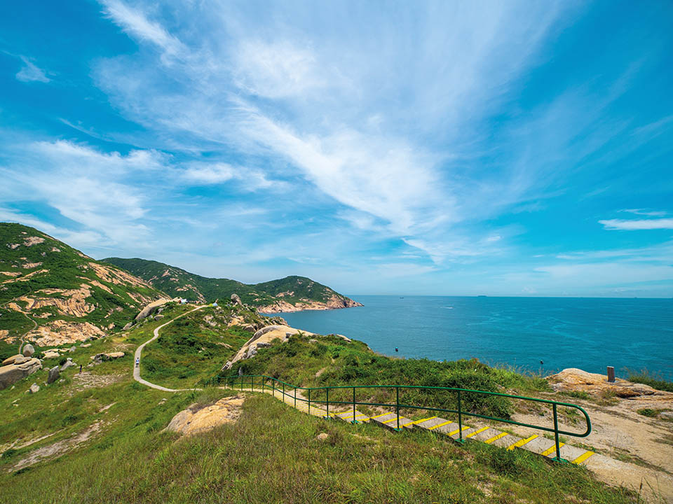 Nam Kok Tsui Lighthouse