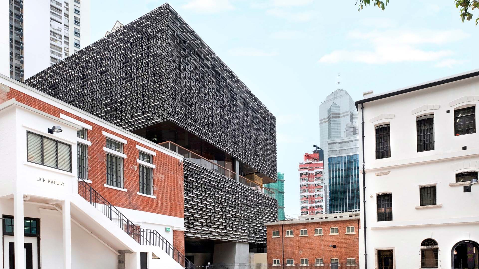 大馆由三幢法定古迹及新建筑组成