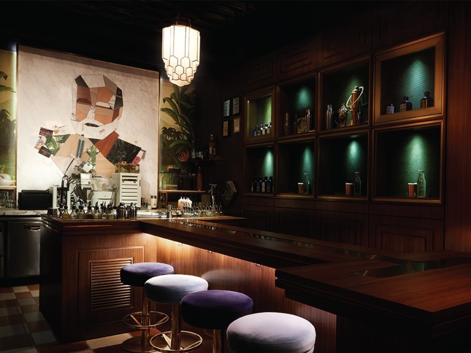 由调酒师 Agung Prabowo 于 2017 年开业